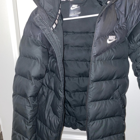 Nike Coat - Picture 6 of 7